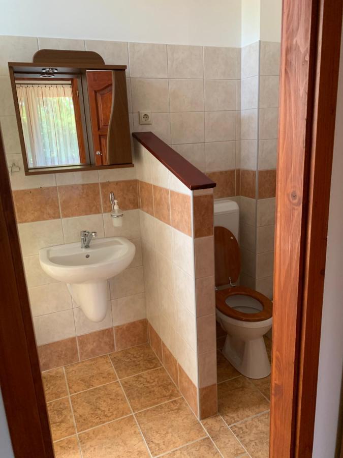 Balatonmáriafürdő Hableany Etterem, Pizzeria Es Vendeghaz Bed & Breakfast エクステリア 写真